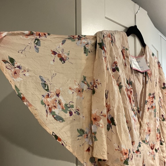 Pink floral summer dress - Picture 2 of 2